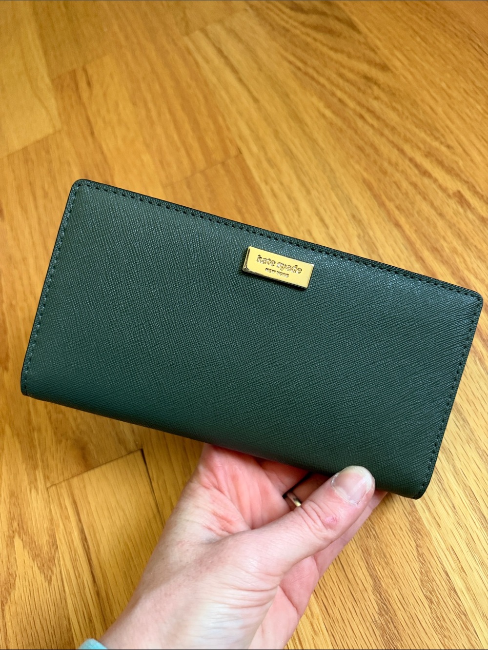 kate spade dark green saffiano long wallet with gold plaque
